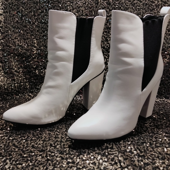 White w/Black Trim Ankle Boots - Picture 2 of 6